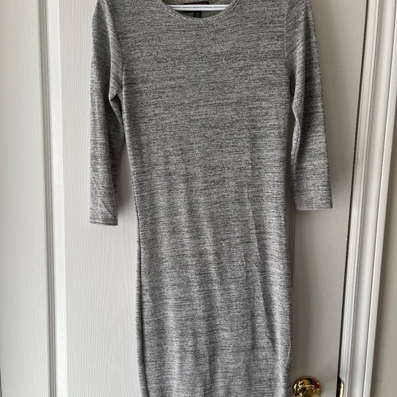 Women’s long sleeve dress - Picture 1 of 3